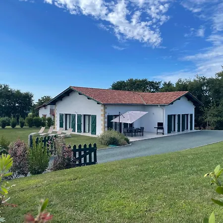 Maison Familiale A A 10 Min Des Plages Villa