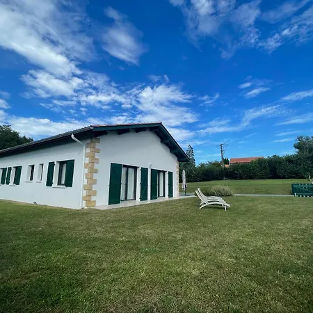 Maison Familiale à à 10 Min Des Plages Ahetze